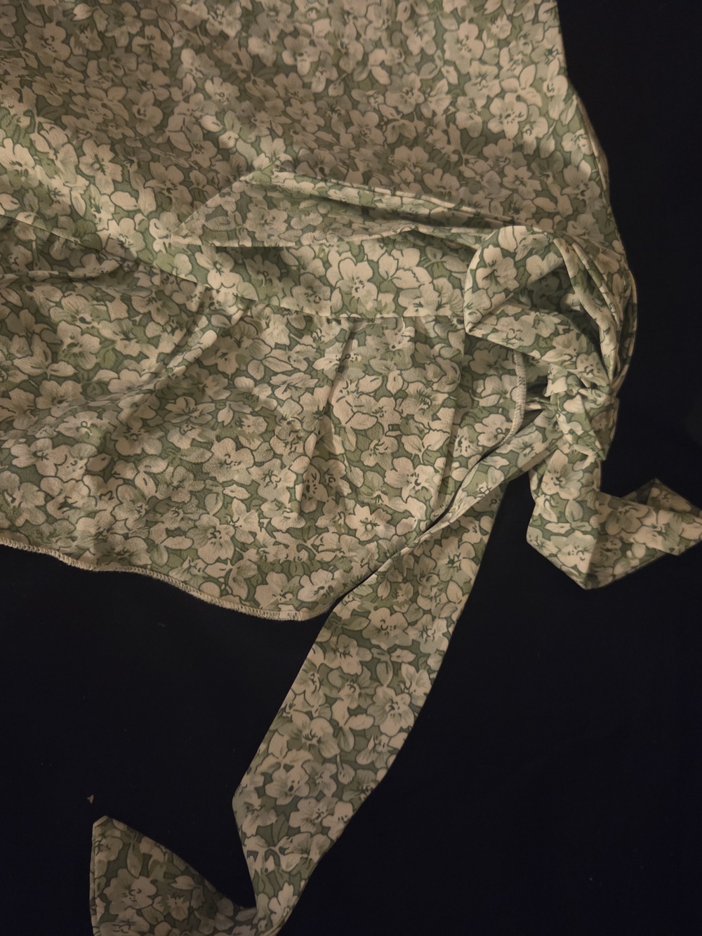 Shein Skirt - Picture 3 of 4